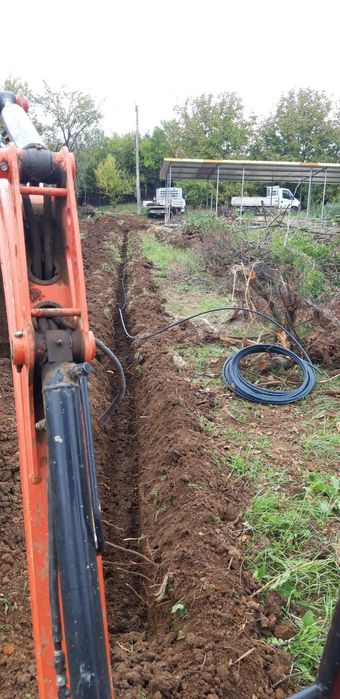 Услуги с мини багер, самосвал ,дробилка и вишка..