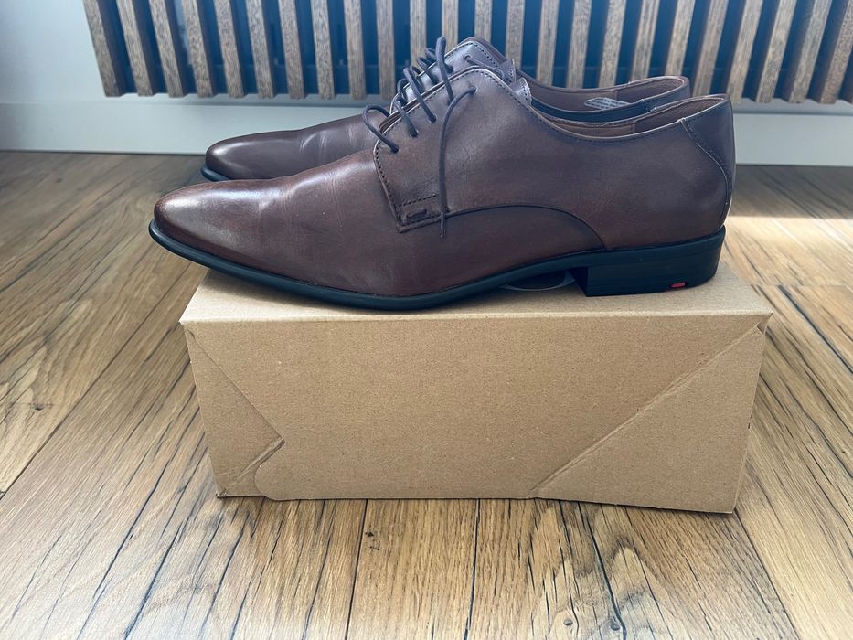 Елегантни мъжки обувки Lloyd