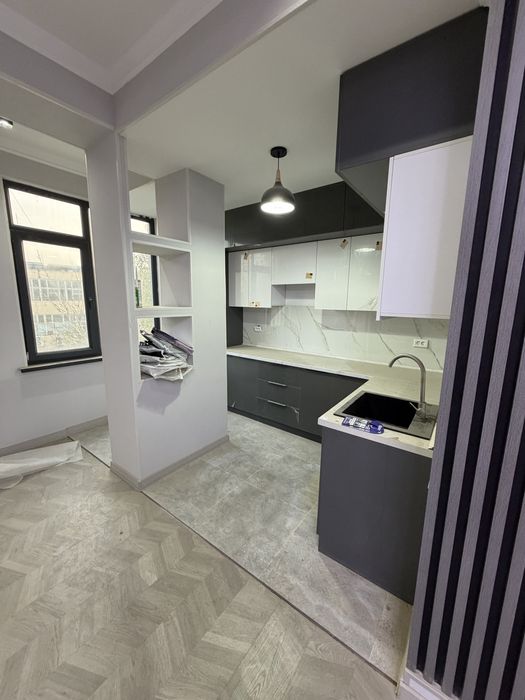 3 xona + 2 xona mansardlik kvartira Sotiladi