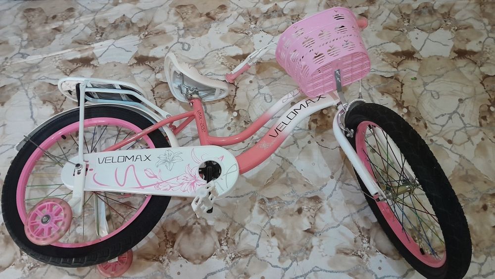 Qizlar uchun velosiped sotiladi. Продаётся велосипед для девочек