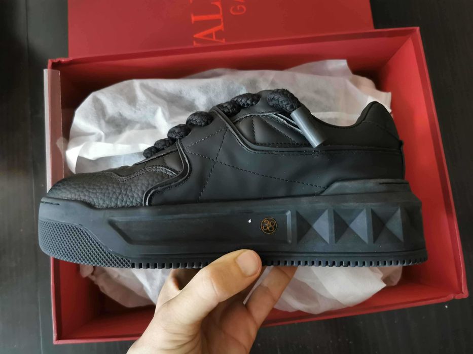 Valentino Garavani One Stud Маратонки 38-ми номер, НАЛИЧНИ
