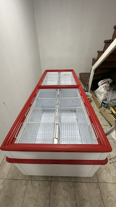 Витринный холодильник