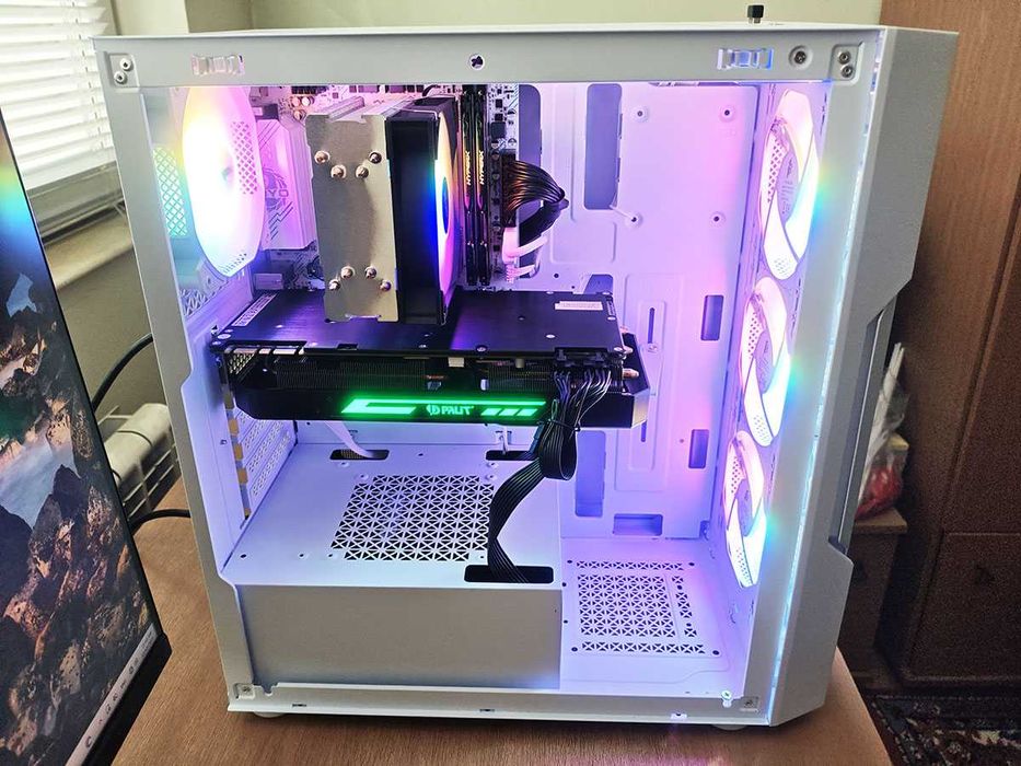 Геймърски компютър, Ryzen 4650G, Gtx 1070Ti, 960Gb SSD, 16gb Ram, 700W