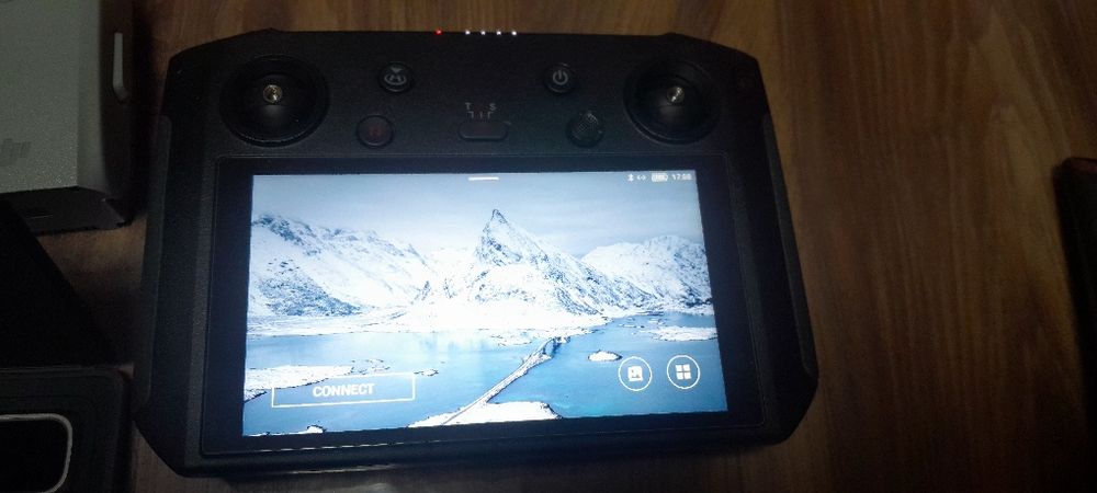 Дрон DJI Mavic Air 2S Смарт контролер