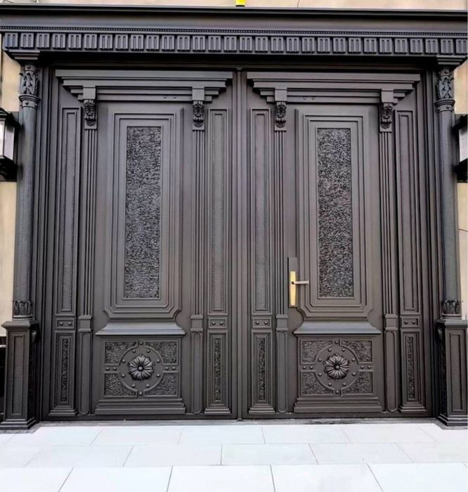 Zamonayiy temir darvoza