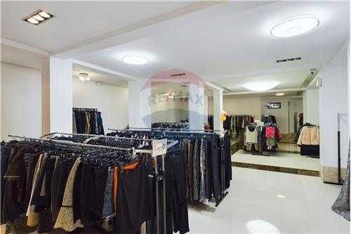 Продава се Магазин в Шумен, Център - 270 кв.м за 689 €/кв.м - Снимка #2