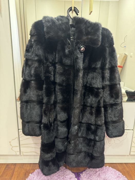 Норковая шуба продается срочно
