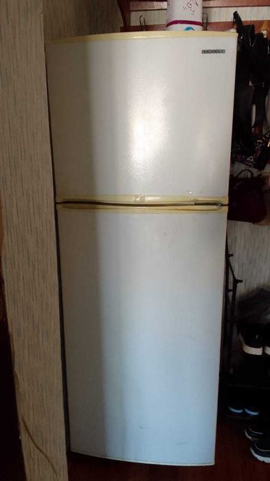Холодильник SAMSUNG
