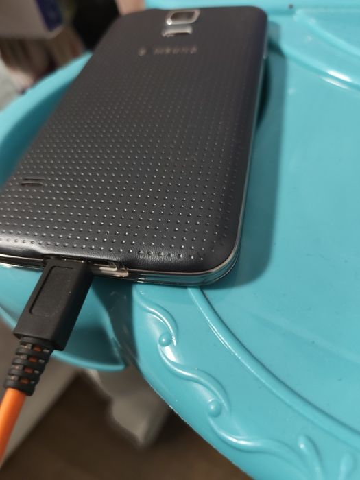 Samsung Galaxy s 6 stare bună, ecran impecabil fără burn