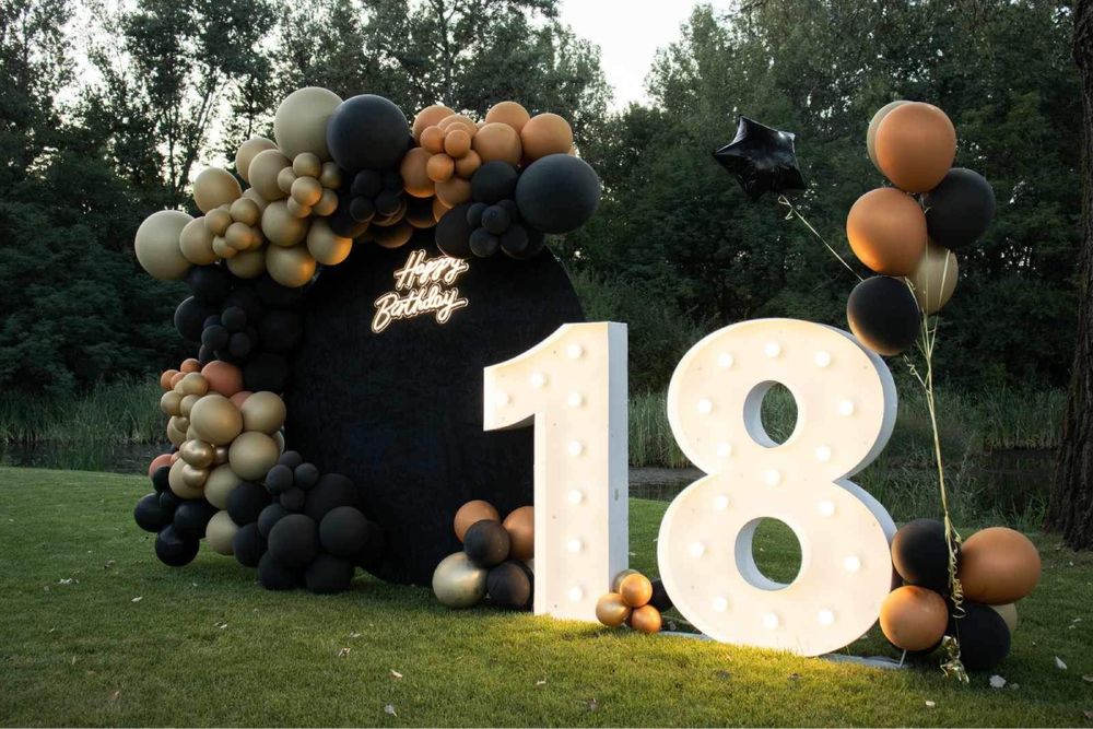 Litere volumetrice luminoase de inchiriat