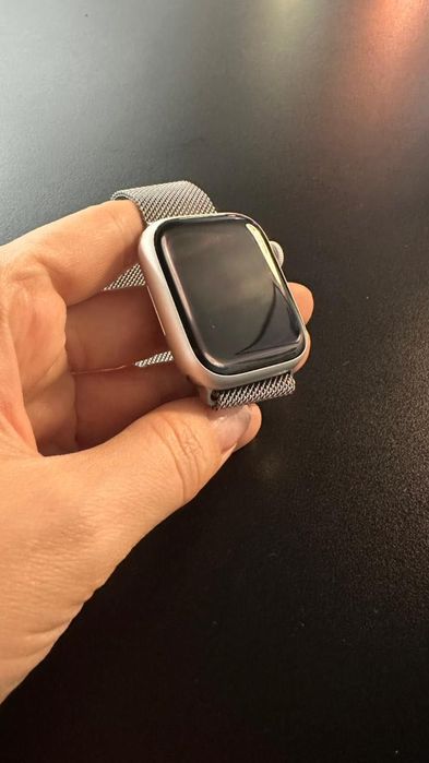 Apple Watch 8, 41 mm