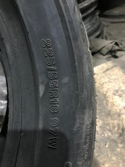 Летние шины 225/55/18 новые