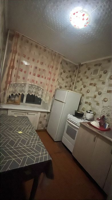 Продам 1 ком в малосемейном доме