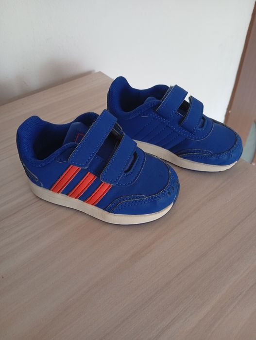 Маратонки без забележки