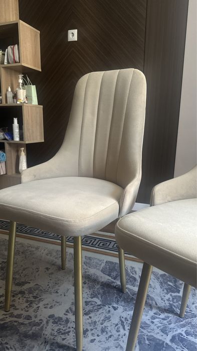 Орындықтар сатылады