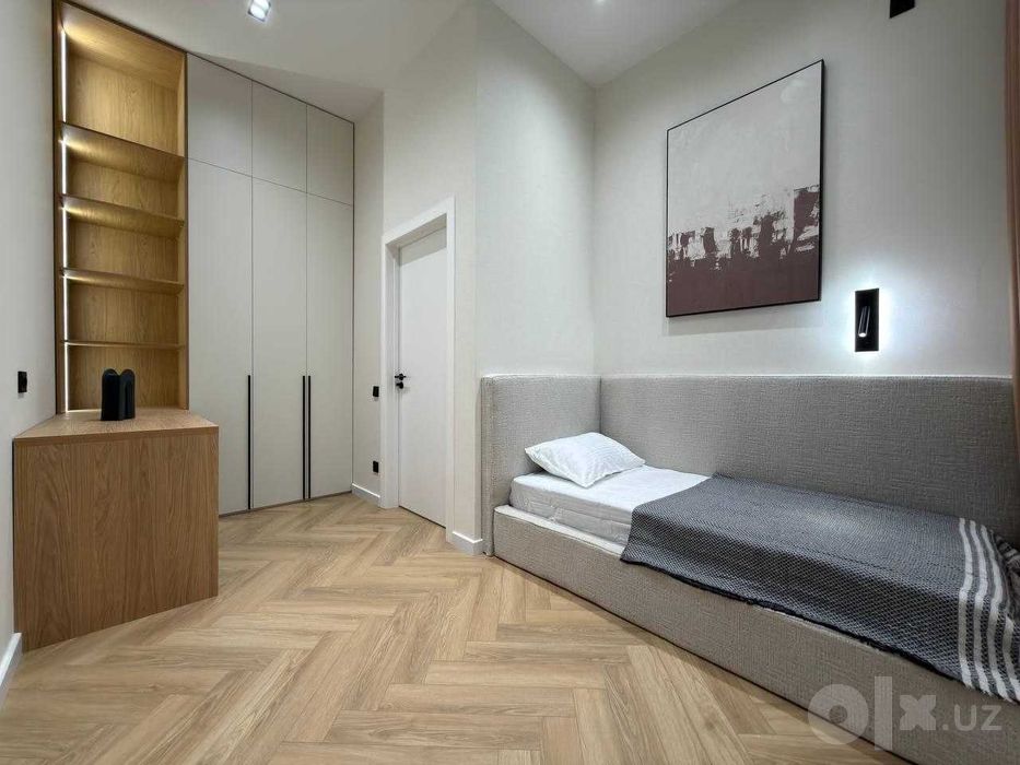 Продается 3/8/10 в ЖК "Parkent Avenue" ор-р Тапоич мост 70 кв2 (R)