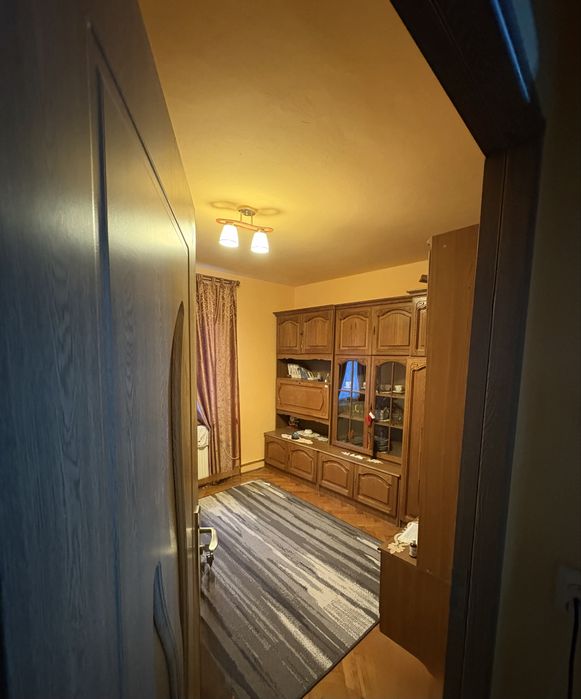 Vand apartament 2 camere Zona Elisabetin