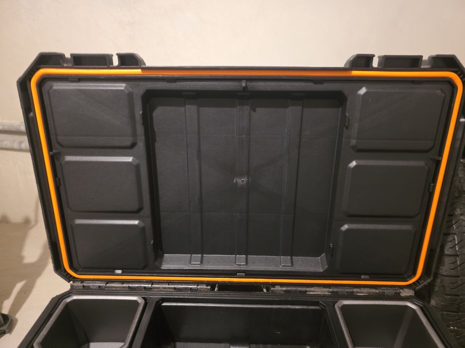 Професионален работен куфар