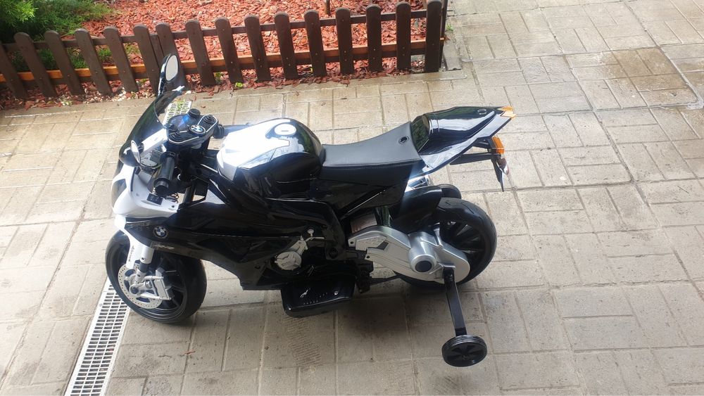 Детски акумолаторен мотор