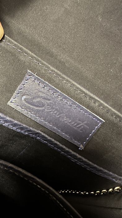 Poseta bleumarin din piele, marca  BENVENUTI