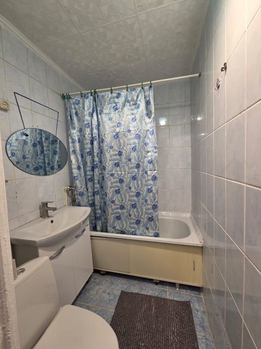 Продается трёхкомнатная квартира.