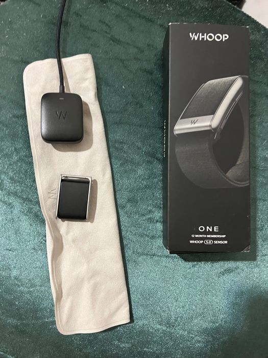 whoop 5 one full komekt