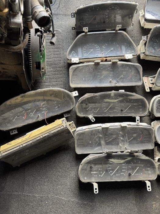 Щитки приборов разных модолей мазда ниссан ваз