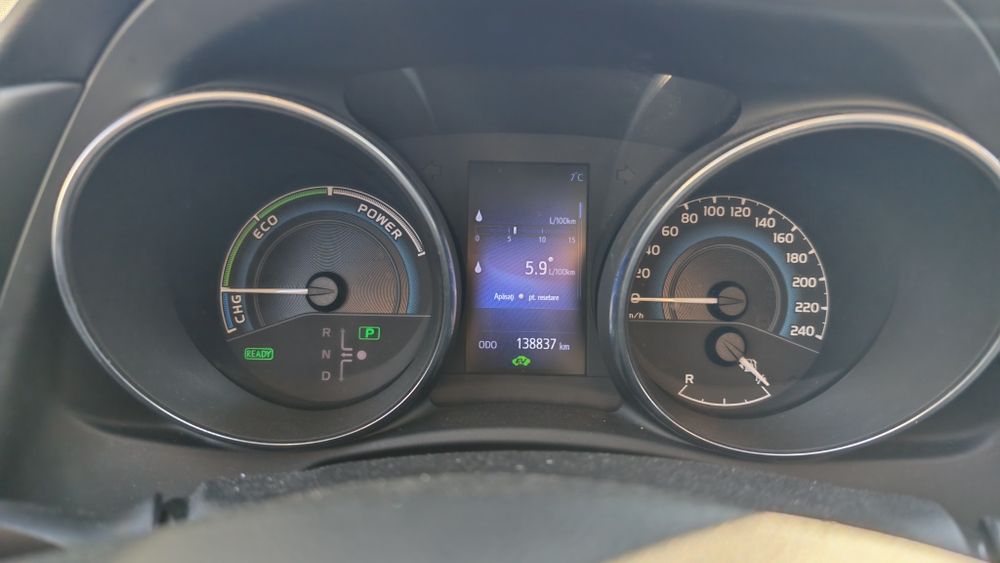 Toyota Auris 2016 hibrid GPL