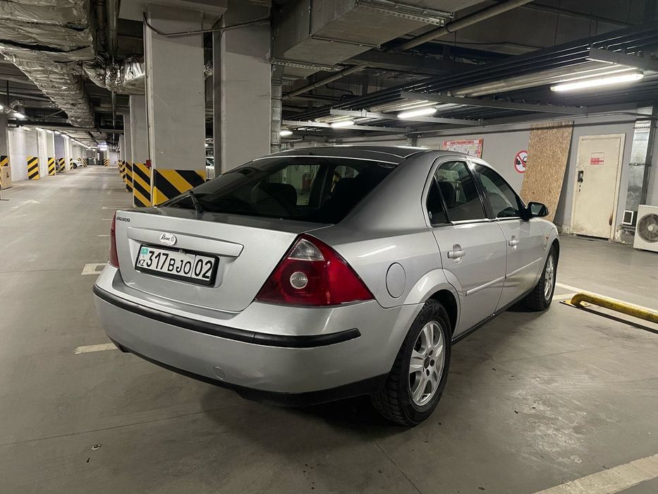 Ford Mondrian 3 2.5 бензин