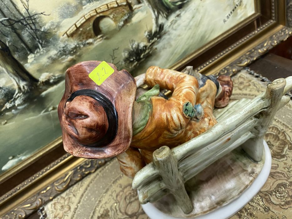 Порцеланова фигура Каподимонте Италия 1970