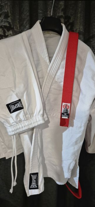 Кимоно за бойни изкуства