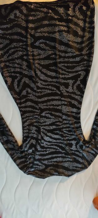 Вечерна Черна рокля на HM