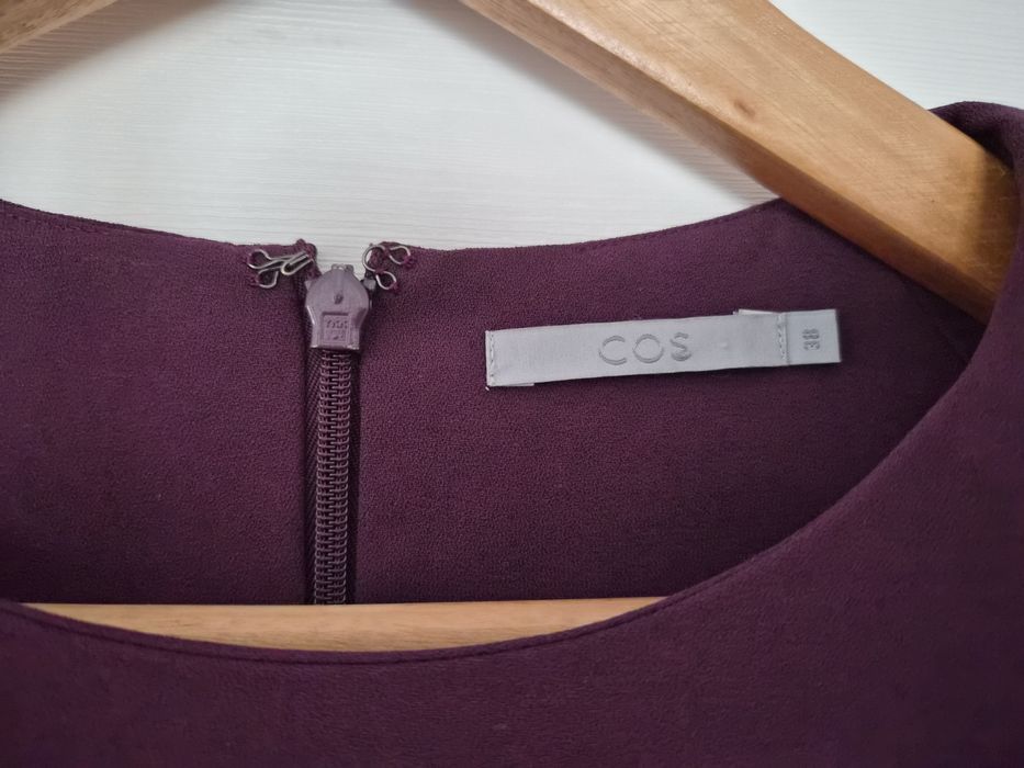 Bluza cu umeri proeminenti