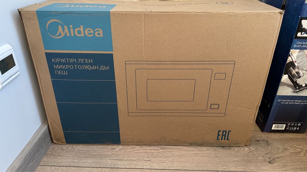Микроволновая печь Midea
