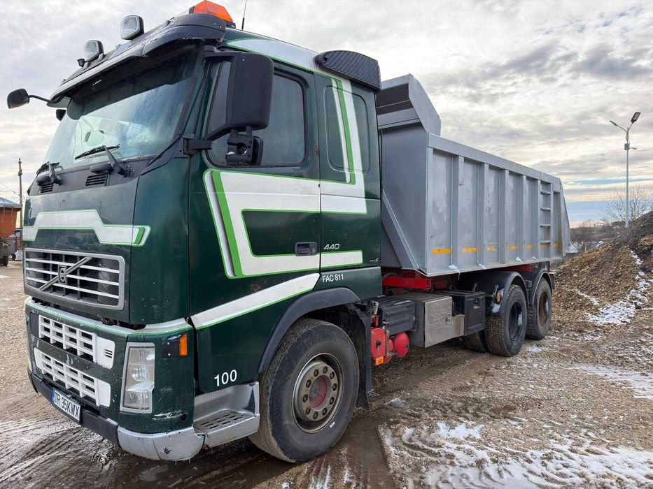 Camion Volvo FH-440