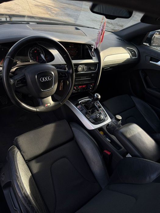 AUDI A4 2010 — imagine 12