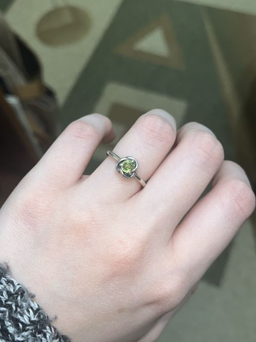 Серебрянное кольцо пандора