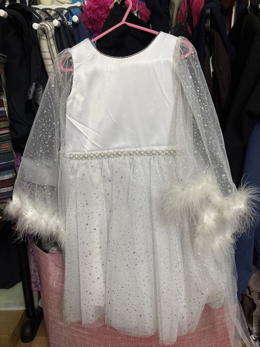 Продам праздничное платье, за 5000 тг