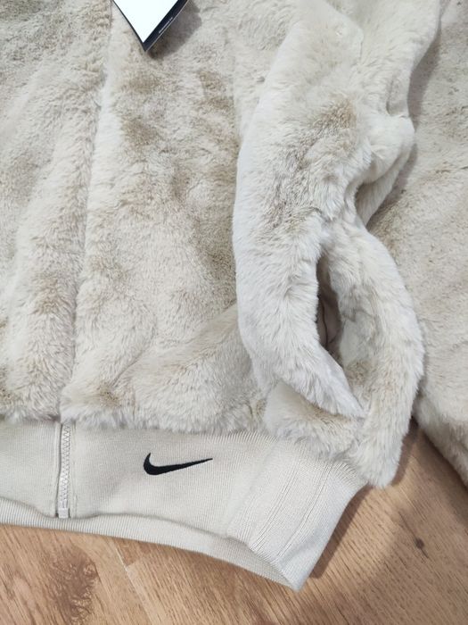 Geaca damă Nike mărimea L oversize