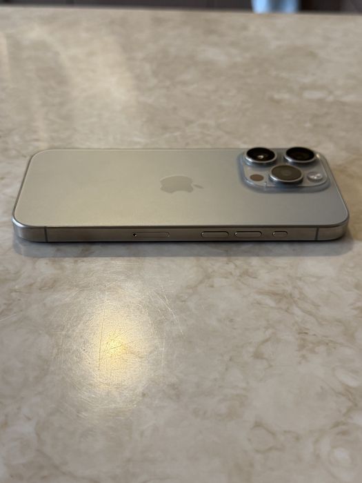 Iphone 15 Pro, 256 гб