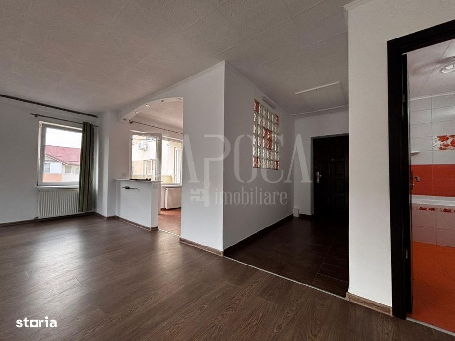 Apartament 4 camere de vanzare in Floresti