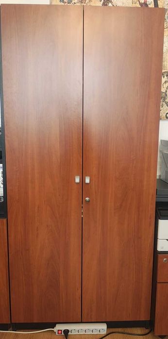 Vindem Mobilier birou