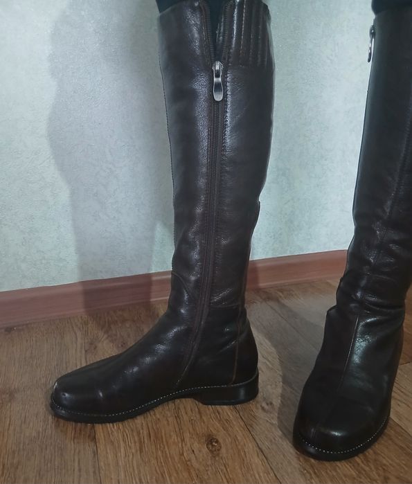 Продам ботинки зимние