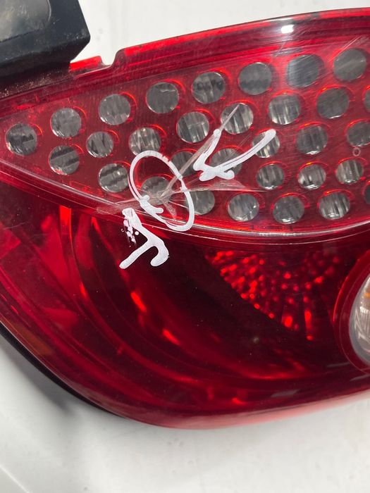 Lampa Spate / Stop Stanga Spate Peugeot 206 Berlina 2D 2000 - > 96827