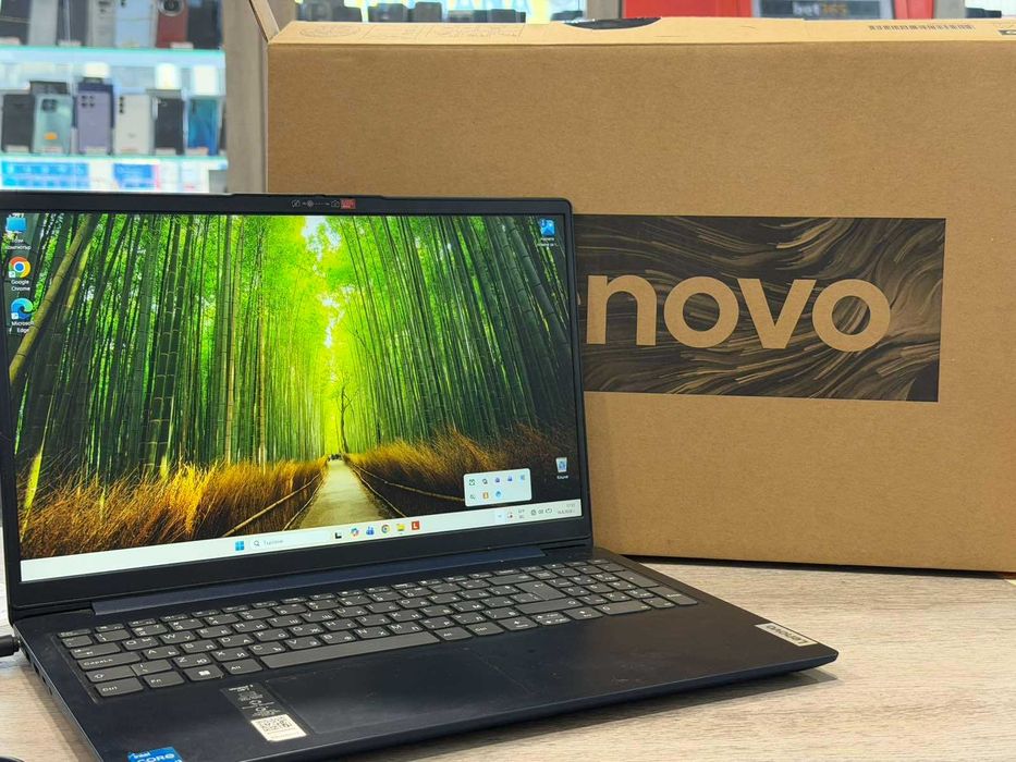 Lenovo IdeaPad 3 15ITL6 | i3-1115G4 | 12GB RAM | 512GB SSD | Intel UHD Graphics