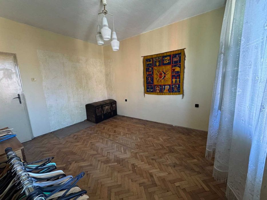 Продава се Тристаен апартамент в Велико Търново, Център - 135 кв.м за 1000 €/кв.м - Снимка #10