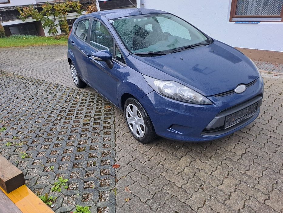 Ford fiesta 1.4tdci  2010г