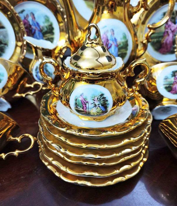 Сервиз немецкий. Старинный. В идеальном состоянии!