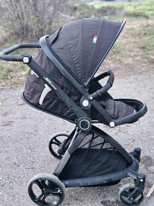 Продам коляску 3 в 1