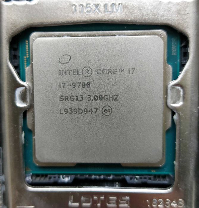 placa de baza i7 9700 second hand si noi de vanzare • Anunturi